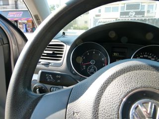 Volkswagen Golf 2010 TSI 122 PS-thumb-17