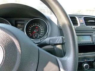 Volkswagen Golf 2010 TSI 122 PS-thumb-18
