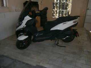 Piaggio MP3 400 2023 SPORT