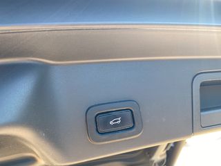Land Rover Range Rover Evoque 2019 D180SE-PANORAMA-MATRIX-HUD-AMBIENT LIGHT-FULL-thumb-32