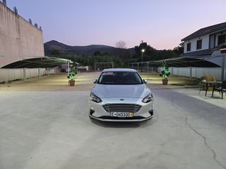 Ford Focus 2020 Cool & Connected