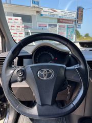 Toyota iQ 2011 1.4 Diesel-thumb-8