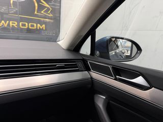 Volkswagen Passat 2018 PANORAMA - DSG - DIGITAL-thumb-18