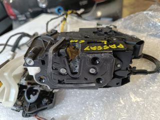 ΚΛΕΙΔΑΡΙΑ ΕΜ ΑΡ. ΠΟΡΤΑΣ VW PASSAT 09-014  25A 5N2 037 015C