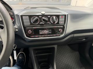 Volkswagen Up 2017-thumb-15