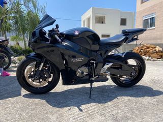 Honda CBR 1000RR 2009 Πρώτη άδεια 2014