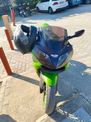 Kawasaki Ninja ZX - 6 R 2002