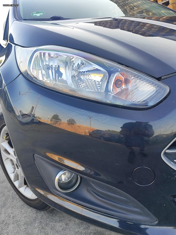 Ford Fiesta 2015 titanium