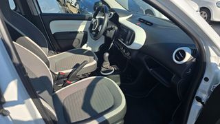 Renault Twingo 2015-thumb-20