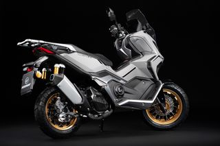Keeway XDV 125 EVO 2026 E5+ L/C ABS TFT  ΜΕ ΣΧΑΡΑ Διαθέσιμο-thumb-3
