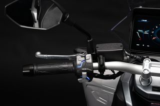 Keeway XDV 125 EVO 2026 E5+ L/C ABS TFT  ΜΕ ΣΧΑΡΑ Διαθέσιμο-thumb-8