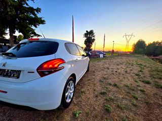 Peugeot 208 2017 1.2 PURETECH 82 ACTIVE-thumb-1