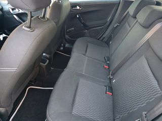 Peugeot 208 2017 1.2 PURETECH 82 ACTIVE-thumb-14