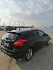 Ford Focus 2011-thumb-4
