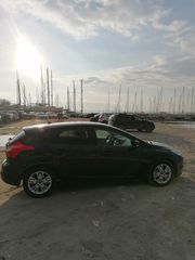 Ford Focus 2011-thumb-5