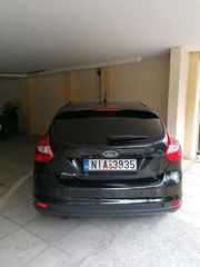Ford Focus 2011-thumb-16