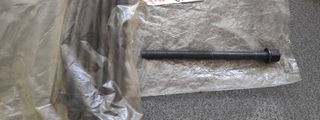 βιδες κεφαλης για Ford Escort , Orion , Fiesta , Sierra , με κωδικο : 6088344 , 81SM6065HA