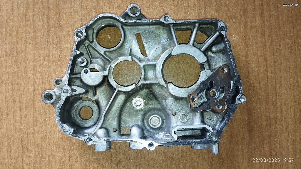 HONDA C 50 12 V Κάρτερ Δεξίο Γνήσιο