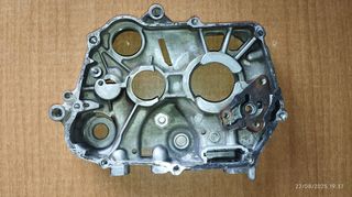 HONDA C 50 12 V Κάρτερ Δεξίο Γνήσιο