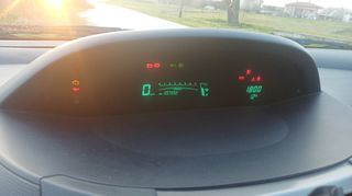 Toyota Yaris 2010-thumb-9
