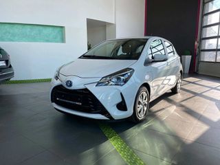 Toyota Yaris 2018 HYBRID AUTOMATIC NAVI CAMERA
