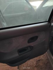 Renault Laguna 2000-thumb-10