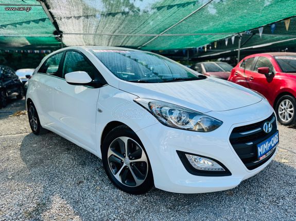 Hyundai i 30 2016 1.6 CRDI STYLE SPEED6 EURO6..!!