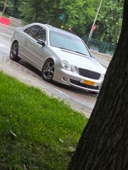 Mercedes-Benz C 200 2005