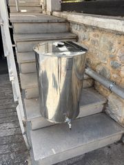 Δεξαμενή λαδιού inox 304