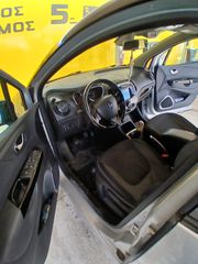Renault Captur 2014 FULL EXTRA-thumb-4