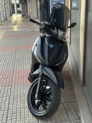 Piaggio Beverly 400 2024 HPE DEEP BLACK