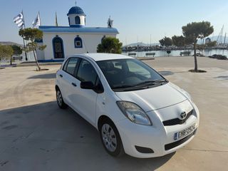 Toyota Yaris 2009 1,,3 start stop 6 speed