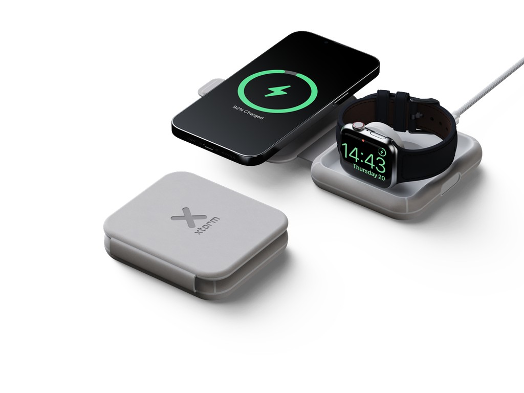 Xtorm - Foldable Wireless Travel Charger 2in1 - 15W / Electronics