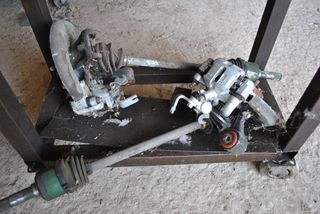 ακραξόνια από mx5 nb 1.8, με ημιαξόνια δισκόπλακες και δαγκανες κομπλέ