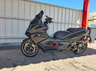 Gilera GP 800 2012-thumb-13