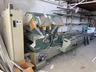 Emmegi Grafite Magic – διπλοκέφαλο CNC πριόνι για αλουμίνιο και PVC.