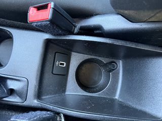 Ford Fiesta 2019 1.1 cool&conect-thumb-11