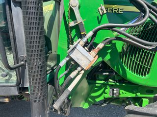 Τρακτέρ John Deere 2004 6220-thumb-20
