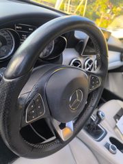 Mercedes-Benz GLA 180 2016-thumb-20