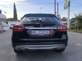 Mercedes-Benz GLA 180 2016-thumb-26
