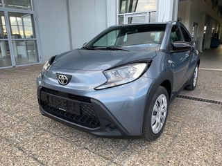 Toyota Aygo (X) 2025 ΕΤΟΙΜΟΠΑΡΑΔΟΤΟ X-Play CVT