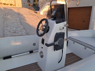 Φουσκωτό - Rib 2008 Valiant  D-3.80-thumb-11
