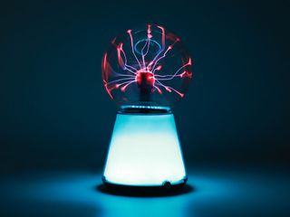 iTotal - Plasma lamp - Color-changing base - Small / Toys