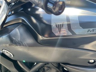 Yamaha MT-07 2017-thumb-5