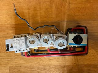 ΗΛΕΚΤΡΟΛΟΓΙΚΟ ΥΛΙΚΟ ΓΙΑ ΟΙΚΙΑΚΟ ΠΙΝΑΚΑ