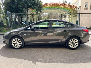 Opel Astra 2016 ΕΥΚΑΙΡΙΑ/NAVI-ΔΕΡΜΑ