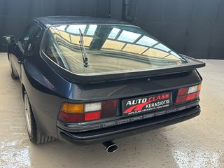 Porsche 944 1988 944-thumb-11