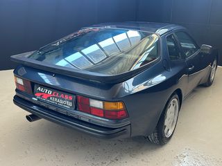 Porsche 944 1988 944-thumb-17