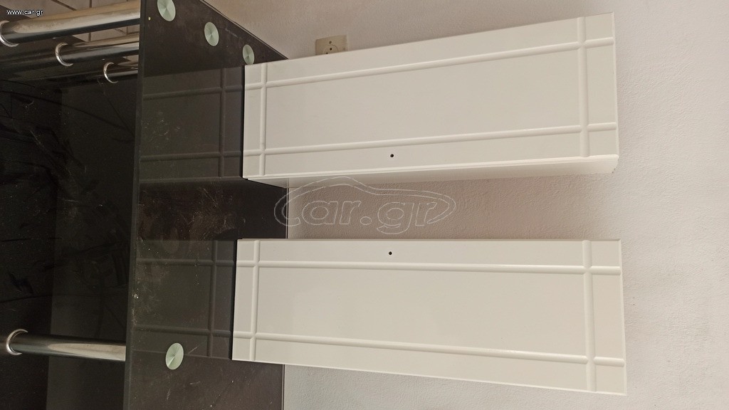 ΚΡΕΜΑΣΤΟ ΝΤΟΥΛΑΠΙ ΜΠΑΝΙΟΥ