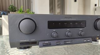 Ενισχυτής Philips 70 FA920
